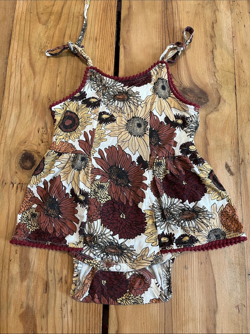 KATE QUINN 18-24M Sunflower Bubble Bodysuit Tie Shoulder Pom Pom Trim Bamboo